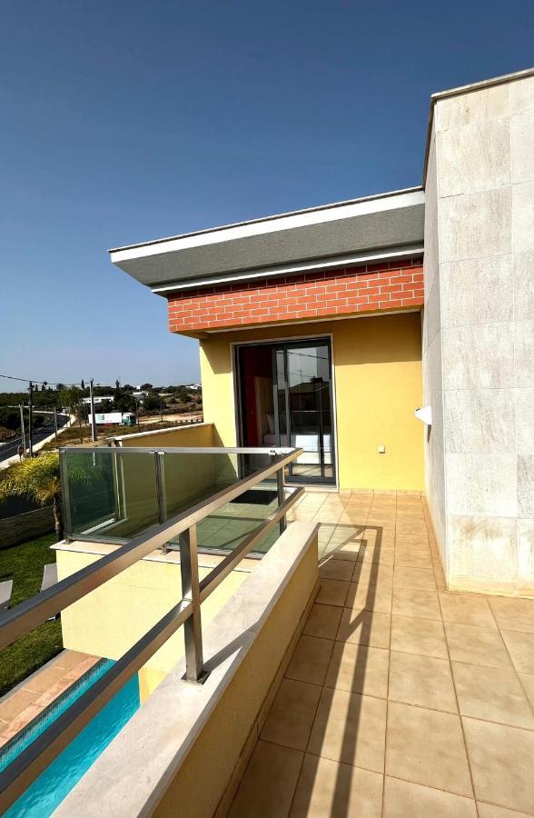 Funtastic With Pool Villa Albufeira